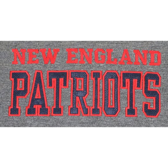 New England Patriots Fanatics Front Pocket Embroidered Hoodie Sweatshirt NWT - Picture 5 of 5